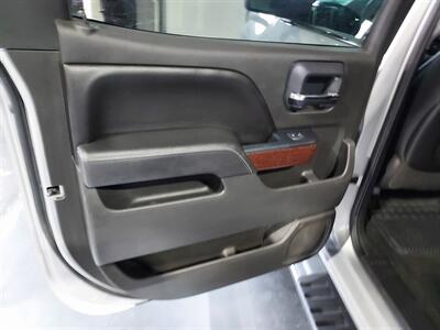 2015 GMC Sierra 1500 SLT   - Photo 20 - Rochelle, IL 61068