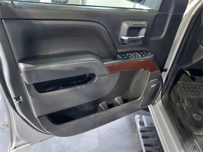 2015 GMC Sierra 1500 SLT   - Photo 19 - Rochelle, IL 61068