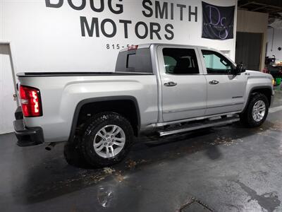 2015 GMC Sierra 1500 SLT   - Photo 9 - Rochelle, IL 61068