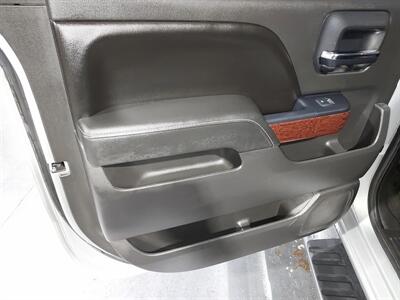 2015 GMC Sierra 1500 SLT   - Photo 19 - Rochelle, IL 61068