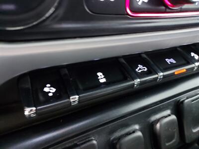 2015 GMC Sierra 1500 SLT   - Photo 25 - Rochelle, IL 61068