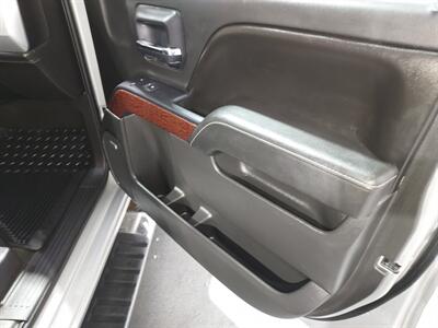 2015 GMC Sierra 1500 SLT   - Photo 20 - Rochelle, IL 61068