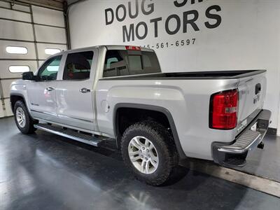2015 GMC Sierra 1500 SLT   - Photo 6 - Rochelle, IL 61068