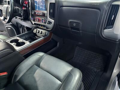 2015 GMC Sierra 1500 SLT   - Photo 15 - Rochelle, IL 61068