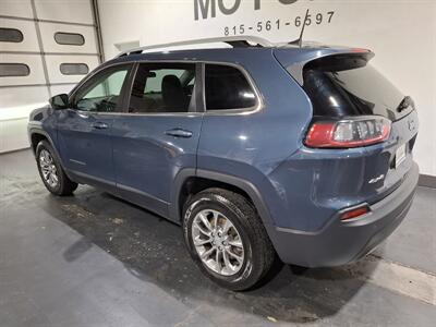 2020 Jeep Cherokee Latitude Plus 4WD   - Photo 6 - Rochelle, IL 61068