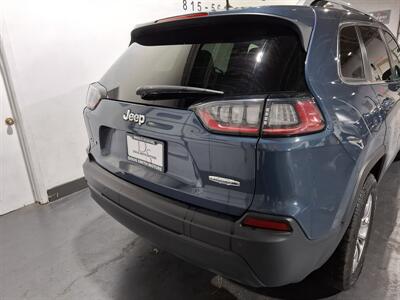 2020 Jeep Cherokee Latitude Plus 4WD   - Photo 16 - Rochelle, IL 61068