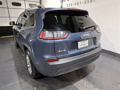 2020 Jeep Cherokee Latitude Plus 4WD   - Photo 7 - Rochelle, IL 61068