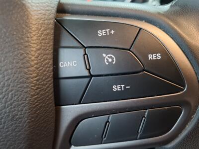 2020 Jeep Cherokee Latitude Plus 4WD   - Photo 26 - Rochelle, IL 61068