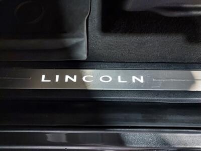2018 Lincoln Navigator L Reserve  4WD - Photo 23 - Rochelle, IL 61068