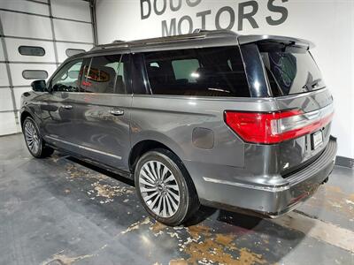 2018 Lincoln Navigator L Reserve  4WD - Photo 4 - Rochelle, IL 61068