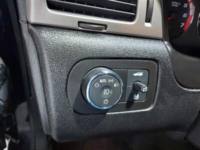 2008 Chevrolet Impala SS  SEDAN - Photo 19 - Rochelle, IL 61068