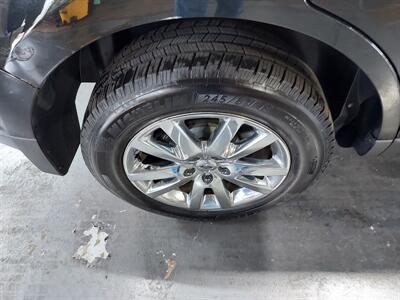 2013 Ford Edge SEL  AWD WITH LEATHER - Photo 27 - Rochelle, IL 61068
