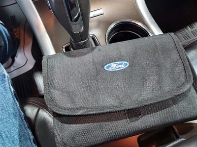 2013 Ford Edge SEL  AWD WITH LEATHER - Photo 23 - Rochelle, IL 61068