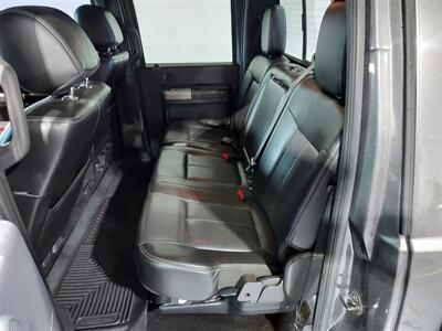 2014 Ford F-350 Super DUTY  LARIAT - Photo 12 - Rochelle, IL 61068