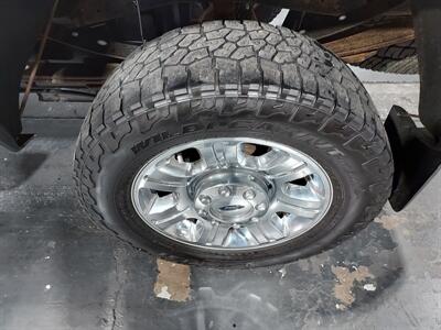 2014 Ford F-350 Super DUTY  LARIAT - Photo 28 - Rochelle, IL 61068