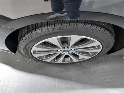 2020 Ford Fusion SE  awd - Photo 30 - Rochelle, IL 61068