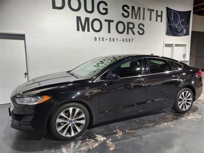 2020 Ford Fusion SE  awd - Photo 3 - Rochelle, IL 61068