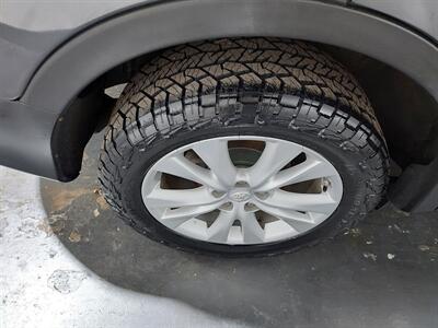 2015 Toyota RAV4 Limited  SUV 4X4 - Photo 32 - Rochelle, IL 61068