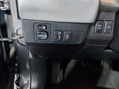 2015 Toyota RAV4 Limited  SUV 4X4 - Photo 20 - Rochelle, IL 61068