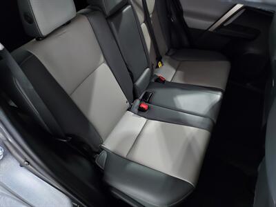 2015 Toyota RAV4 Limited  SUV 4X4 - Photo 14 - Rochelle, IL 61068