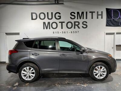 2015 Toyota RAV4 Limited  SUV 4X4 - Photo 1 - Rochelle, IL 61068