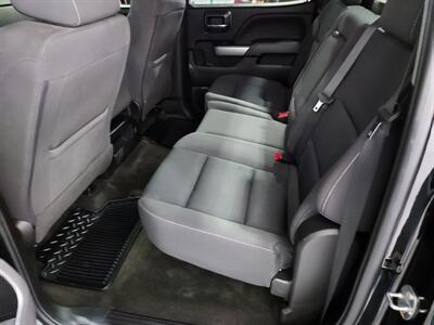 2018 Chevrolet Silverado 2500 LT  CREW CAB DIESEL - Photo 17 - Rochelle, IL 61068