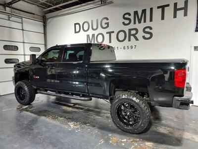 2018 Chevrolet Silverado 2500 LT  CREW CAB DIESEL - Photo 8 - Rochelle, IL 61068