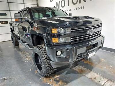 2018 Chevrolet Silverado 2500 LT  CREW CAB DIESEL - Photo 5 - Rochelle, IL 61068