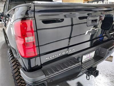 2018 Chevrolet Silverado 2500 LT  CREW CAB DIESEL - Photo 24 - Rochelle, IL 61068