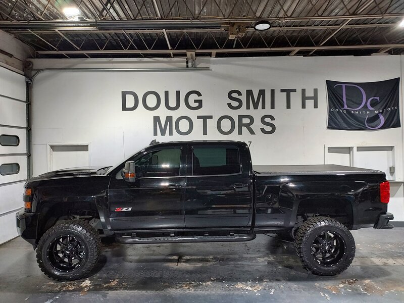 2018 Chevrolet Silverado 2500 LT  CREW CAB DIESEL - Photo 1 - Rochelle, IL 61068