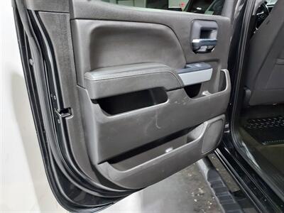 2018 Chevrolet Silverado 2500 LT  CREW CAB DIESEL - Photo 19 - Rochelle, IL 61068