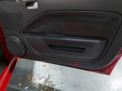 2008 Ford Mustang GT Deluxe COUPE - Photo 14 - Rochelle, IL 61068