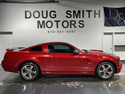 2008 Ford Mustang GT Deluxe COUPE - Photo 1 - Rochelle, IL 61068