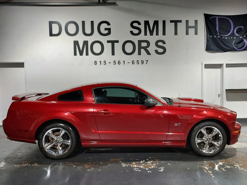 2008 Ford Mustang GT Deluxe Coupe RWD