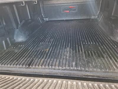 2018 Ford F-150 XLT FX4 CREW CAB 4X4 - Photo 27 - Rochelle, IL 61068