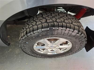2018 Ford F-150 XLT FX4 CREW CAB 4X4 - Photo 25 - Rochelle, IL 61068