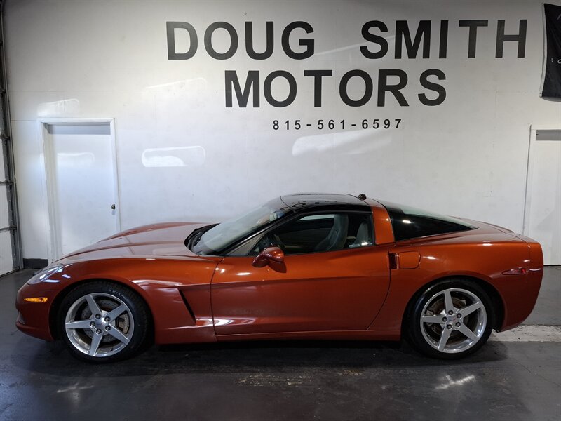 2005 Chevrolet Corvette   - Photo 1 - Rochelle, IL 61068