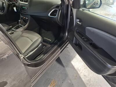 2014 Dodge Avenger SE SEDAN - Photo 18 - Rochelle, IL 61068