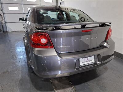2014 Dodge Avenger SE SEDAN - Photo 6 - Rochelle, IL 61068