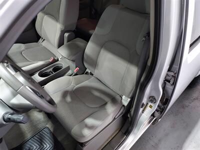 2012 Nissan Frontier SV  CREW CAB V6 4x4 - Photo 26 - Rochelle, IL 61068