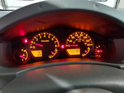 2012 Nissan Frontier SV  CREW CAB V6 4x4 - Photo 30 - Rochelle, IL 61068