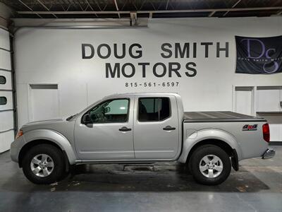 2012 Nissan Frontier SV  CREW CAB V6 4x4 - Photo 4 - Rochelle, IL 61068