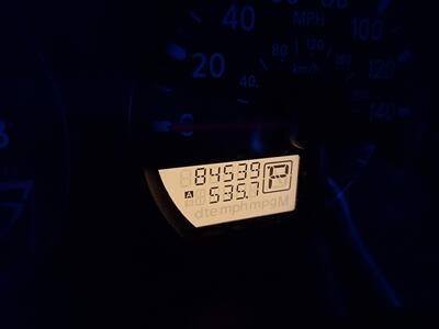 2012 Nissan Frontier SV  CREW CAB V6 4x4 - Photo 41 - Rochelle, IL 61068