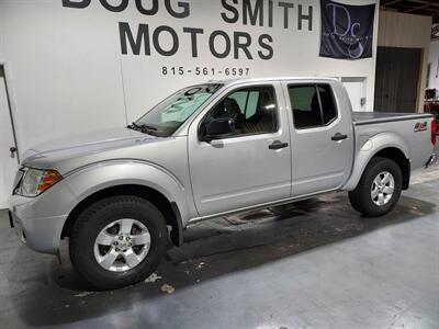 2012 Nissan Frontier SV  CREW CAB V6 4x4 - Photo 5 - Rochelle, IL 61068