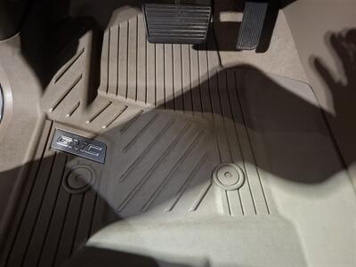 2020 GMC Yukon XL SLT 5.3 v8 4x4 - Photo 29 - Rochelle, IL 61068