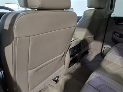 2020 GMC Yukon XL SLT 5.3 v8 4x4 - Photo 14 - Rochelle, IL 61068