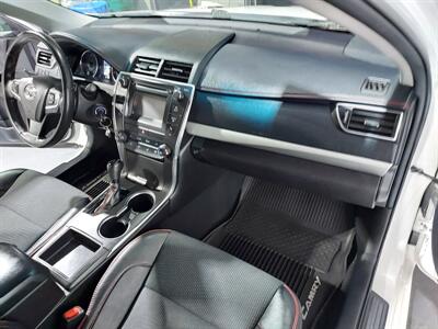 2017 Toyota Camry SE   - Photo 26 - Rochelle, IL 61068