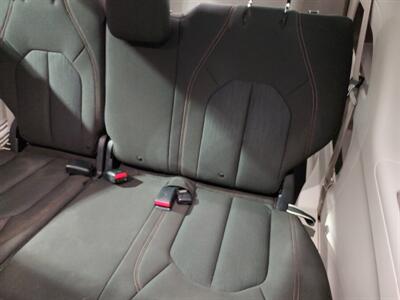 2017 Chrysler Pacifica Touring - Photo 12 - Rochelle, IL 61068