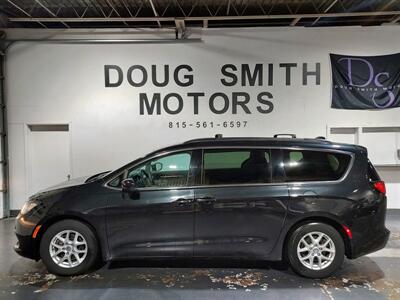 2017 Chrysler Pacifica Touring - Photo 1 - Rochelle, IL 61068