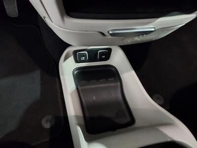 2017 Chrysler Pacifica Touring - Photo 19 - Rochelle, IL 61068